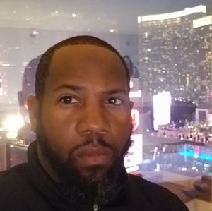 Meet your Posher, Decarlo